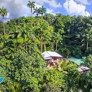 *** Bed & Breakfast Cocoa Dominica