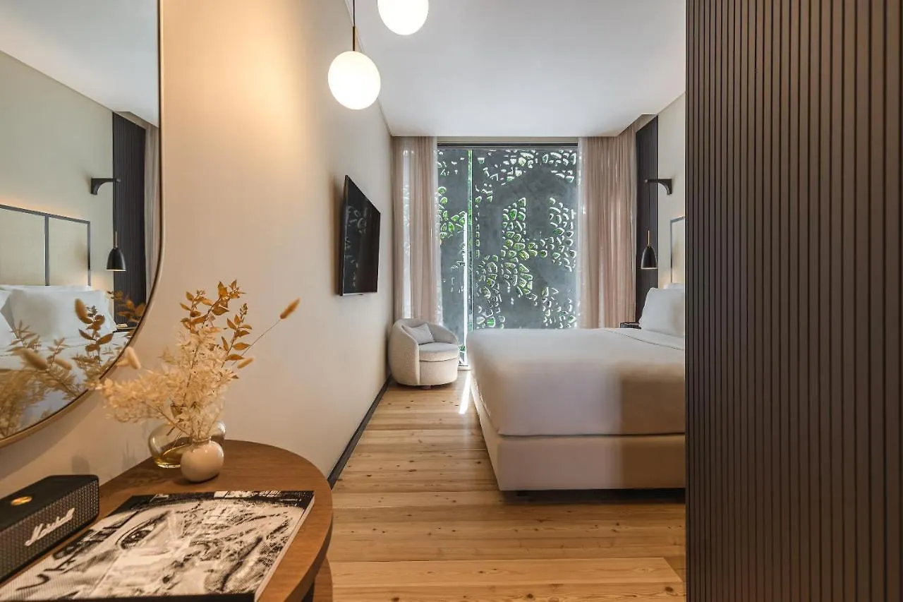 Artsy Cascais Hotel