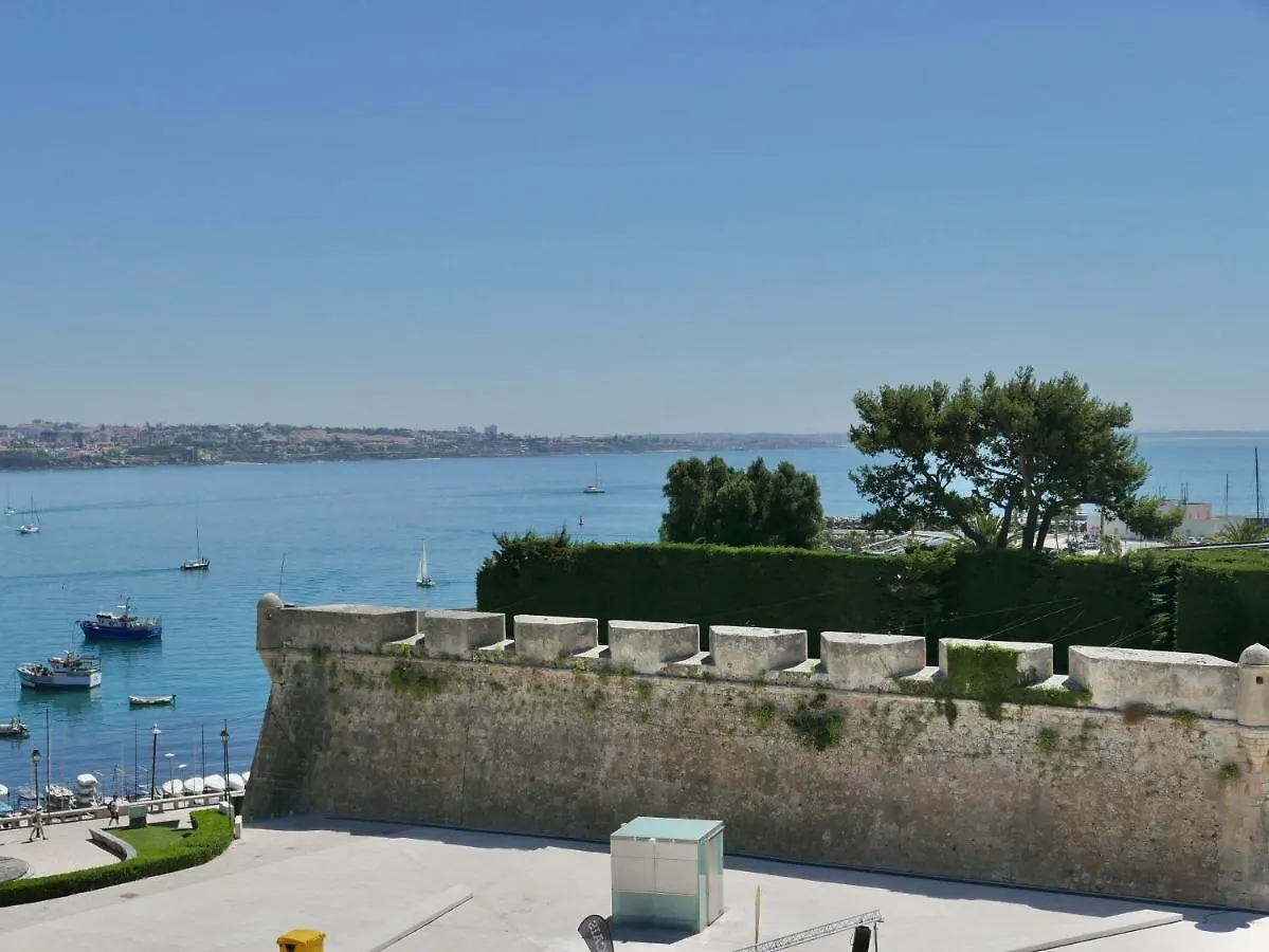 Artsy Cascais Hotel