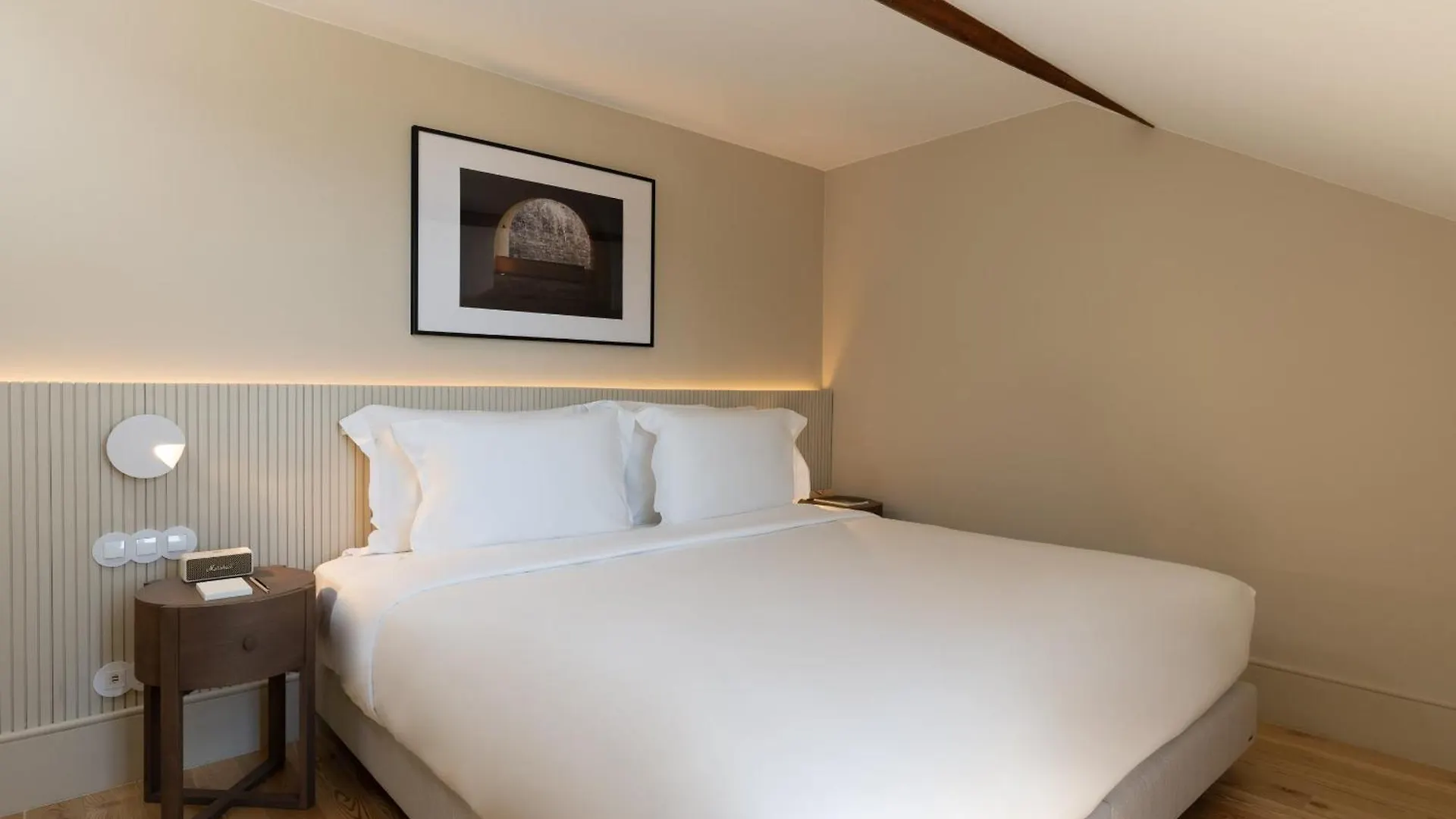 Artsy Cascais Hotel